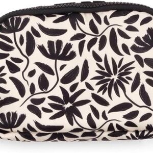 Steel Mill & Co Crossbody Bag Black& White Adjustable. NEW